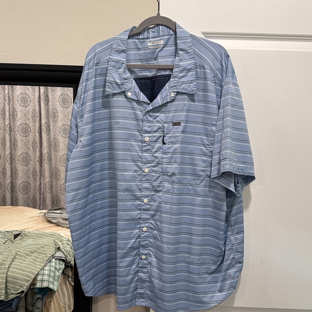 Columbia Light Blue Checkered Shirt 4X